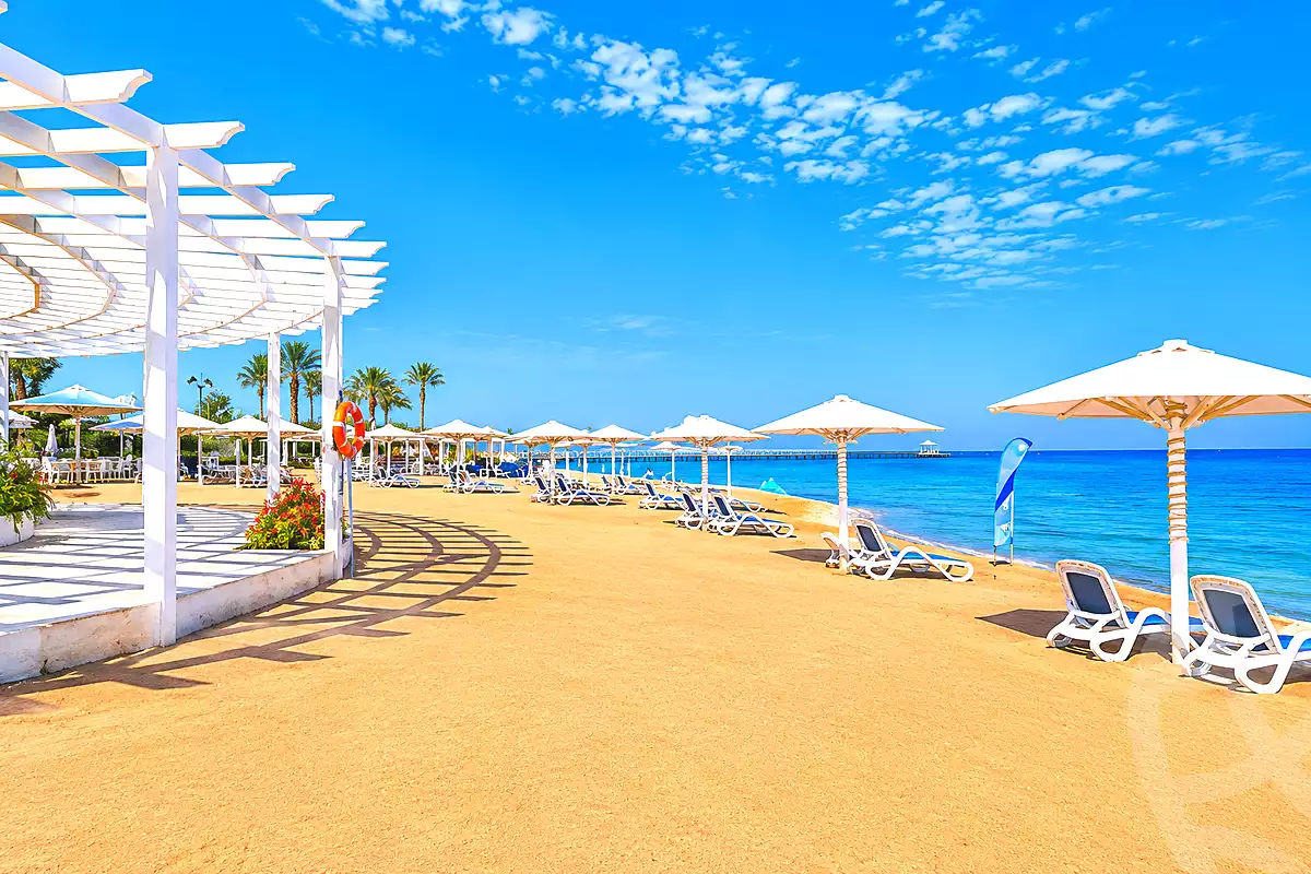 https://aqarmap.com.eg/ar/listing/7006174-for-sale-red-sea-hurghada-resorts-sylyn-by