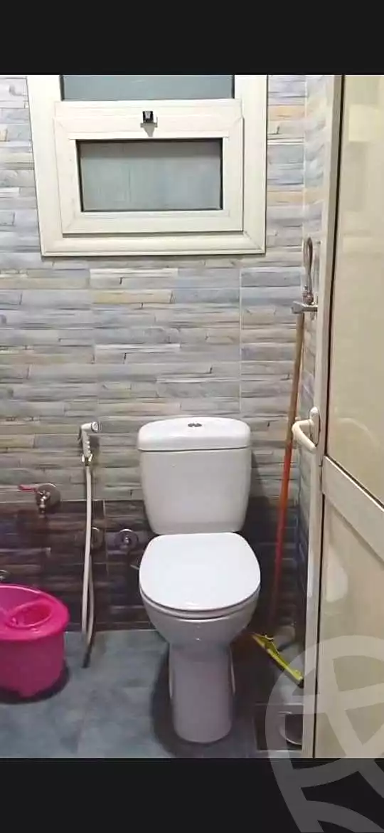 https://aqarmap.com.eg/ar/listing/7006191-for-rent-cairo-helwan-hadayek-helwan-nile-corniche-st