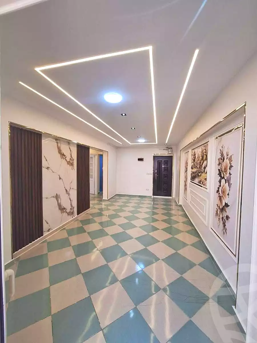 https://aqarmap.com.eg/ar/listing/7006445-for-sale-alexandria-miami-khld-bn-lwlyd