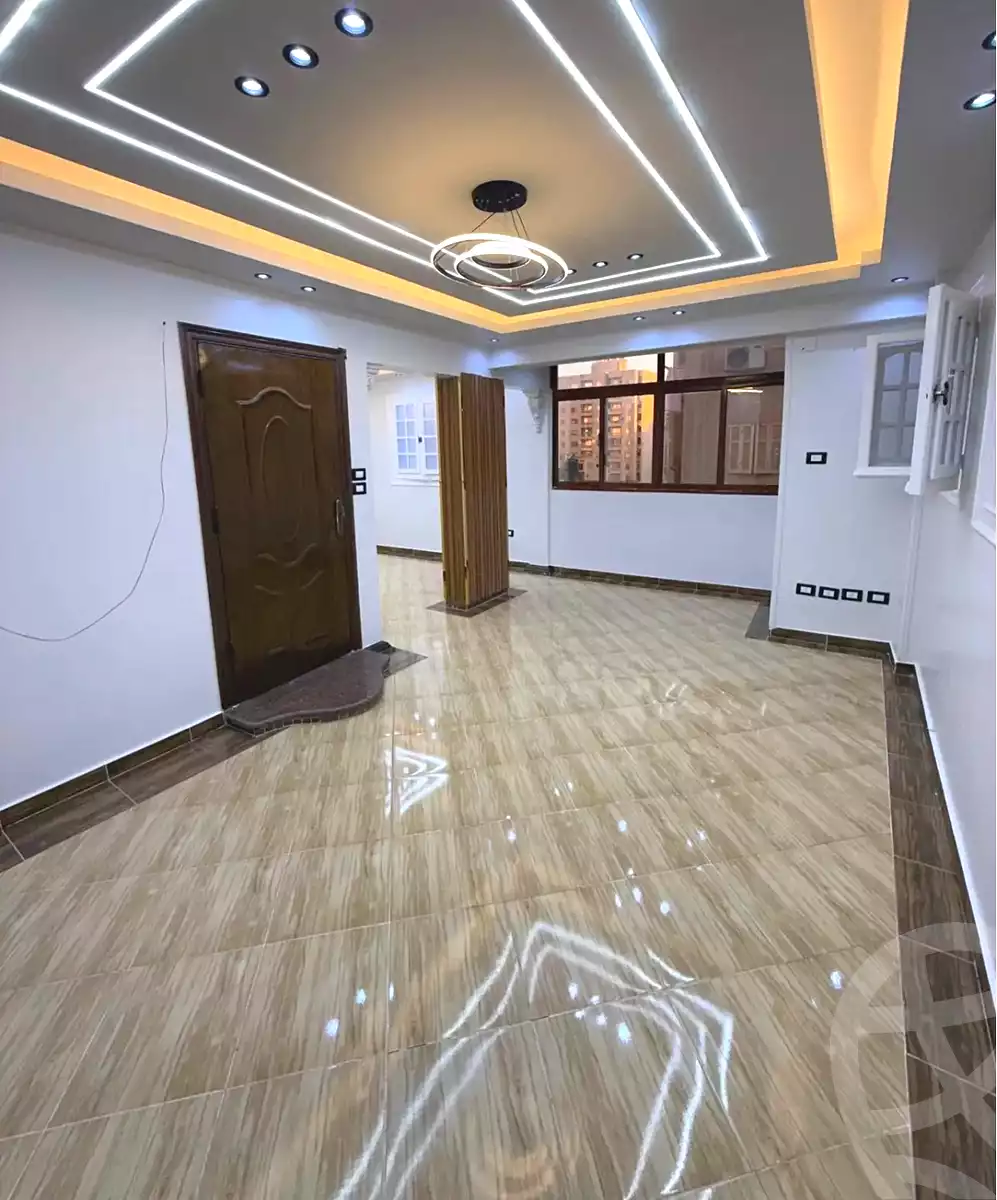 https://aqarmap.com.eg/ar/listing/7006611-for-sale-alexandria-el-asafra-l-sfr-bhry