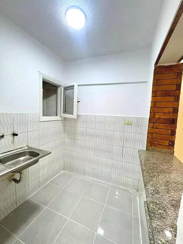 https://aqarmap.com.eg/ar/listing/7006759-for-sale-alexandria-al-agamy-shataa-el-nakheel