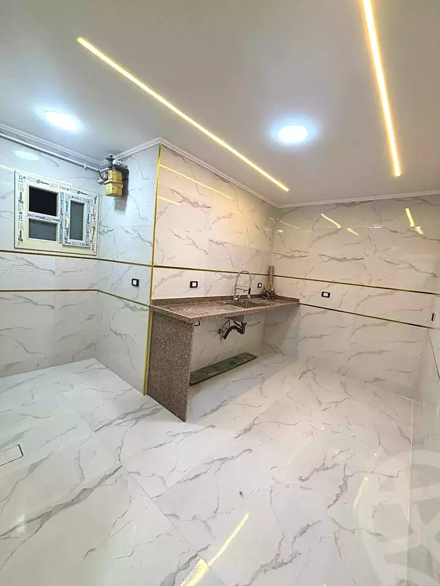 https://aqarmap.com.eg/ar/listing/7006950-for-sale-alexandria-sydy-bshr-sydy-bshr-qbly-hassan-refaat-st