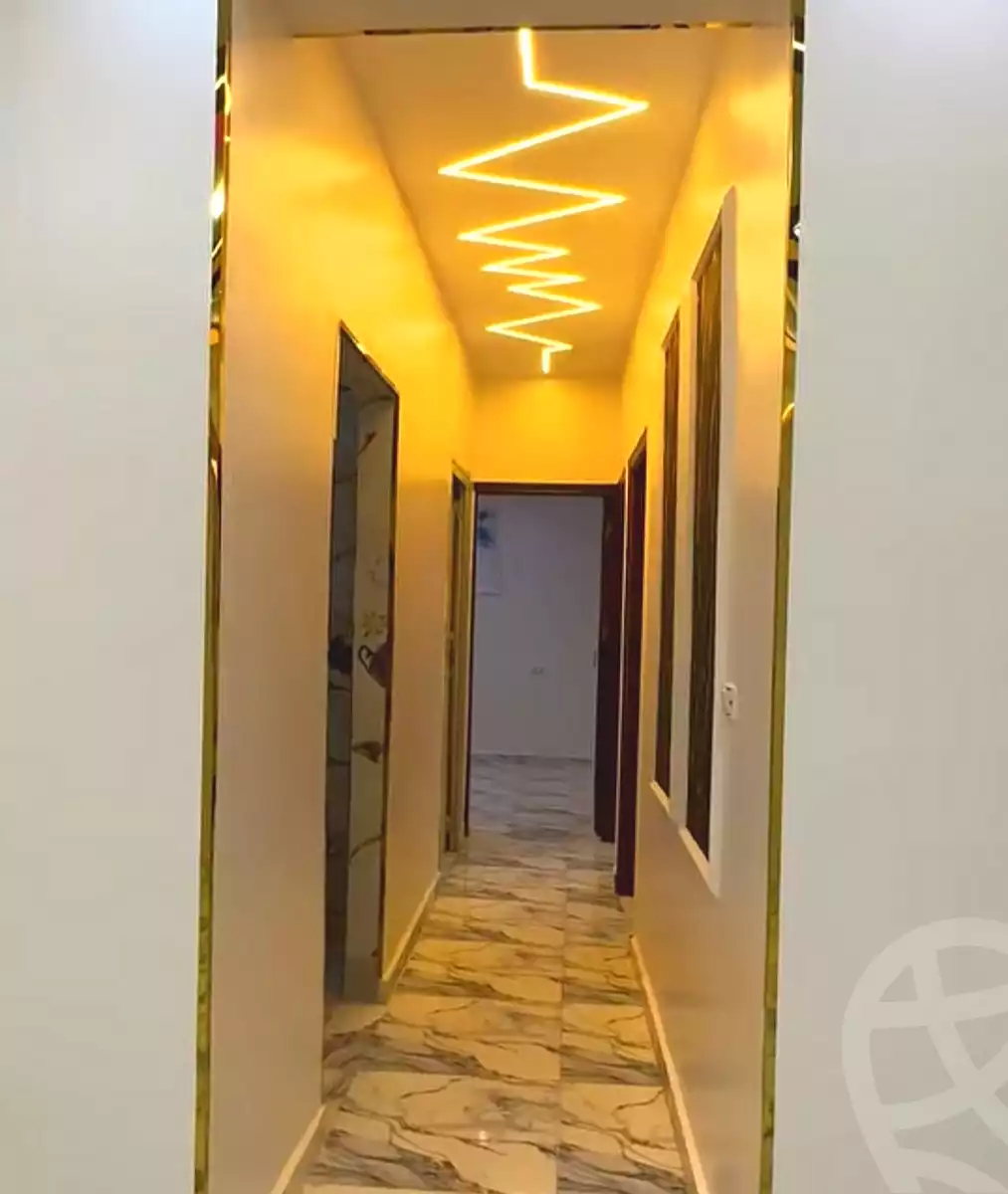 https://aqarmap.com.eg/ar/listing/7007009-for-sale-qalyubia-shubra-el-khaima-el-shareaa-el-gadid-st