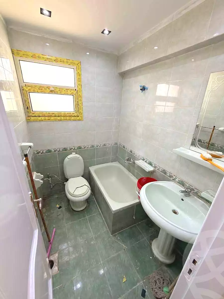 https://aqarmap.com.eg/ar/listing/7007039-for-sale-alexandria-el-asafra-l-sfr-bhry