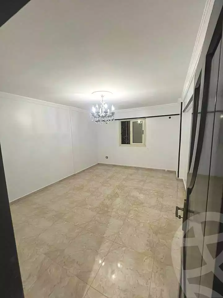 https://aqarmap.com.eg/en/listing/7007067-for-sale-alexandria-el-mandara-shr-jml-bd-lnsr