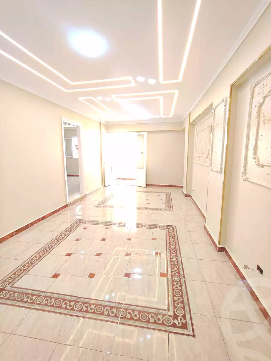 https://aqarmap.com.eg/en/listing/7007135-for-sale-alexandria-sydy-bshr-sydy-bshr-bhry-shr-khld-bn-lwlyd