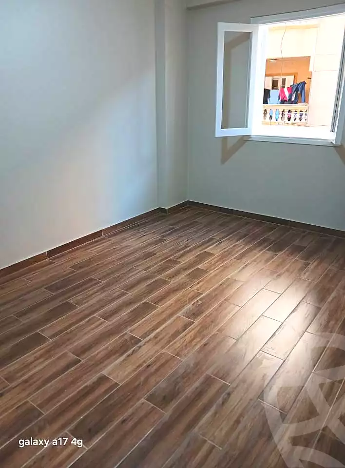 https://aqarmap.com.eg/en/listing/7007137-for-sale-alexandria-el-asafra-ahmed-tiesser-st