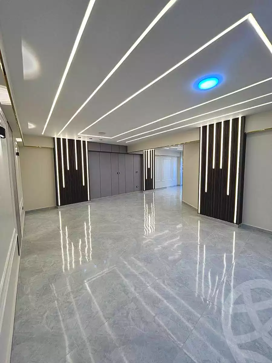 https://aqarmap.com.eg/ar/listing/7007374-for-sale-alexandria-sydy-bshr-sydy-bshr-bhry-shr-mhmwd-l-yswy