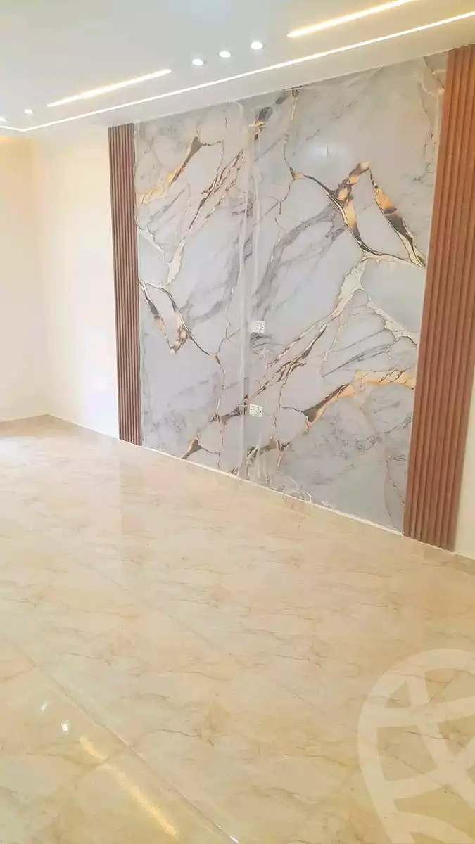 https://aqarmap.com.eg/ar/listing/7007449-for-sale-cairo-helwan-hadayek-helwan-el-eshrein-st