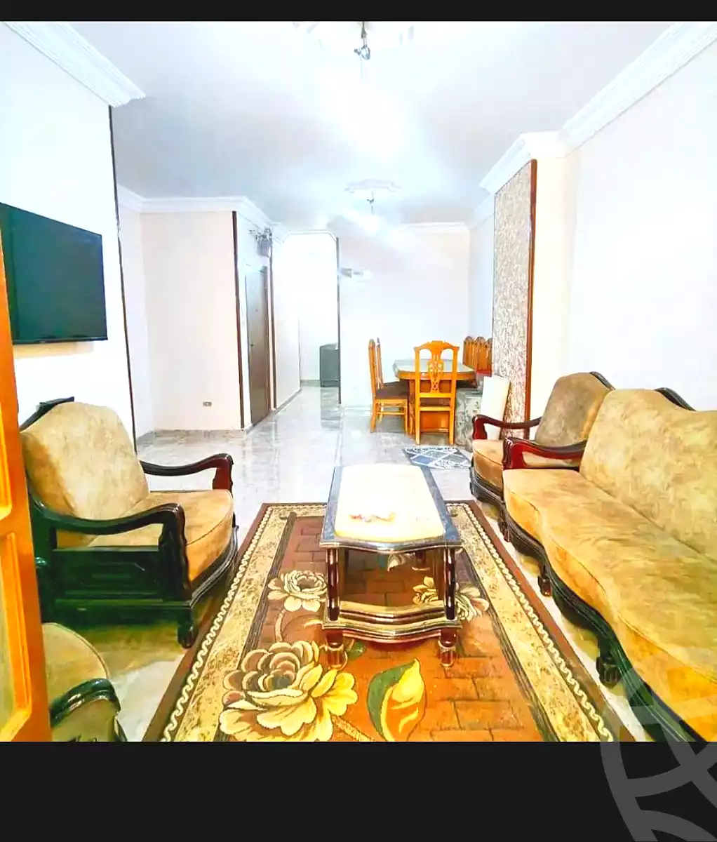https://aqarmap.com.eg/ar/listing/7007517-for-sale-alexandria-el-asafra-l-sfr-bhry
