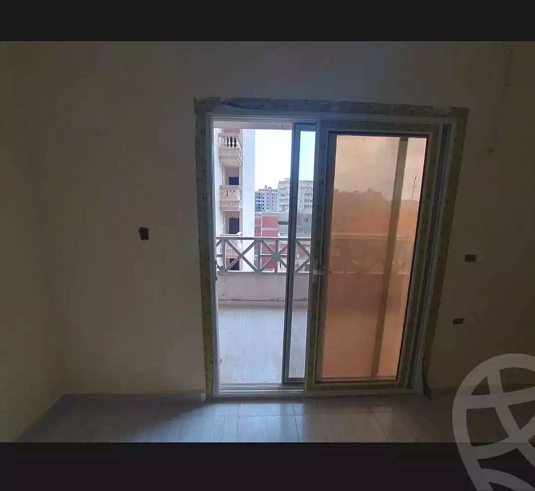 https://aqarmap.com.eg/ar/listing/7007525-for-sale-alexandria-al-agamy-lbytsh-bianchiii