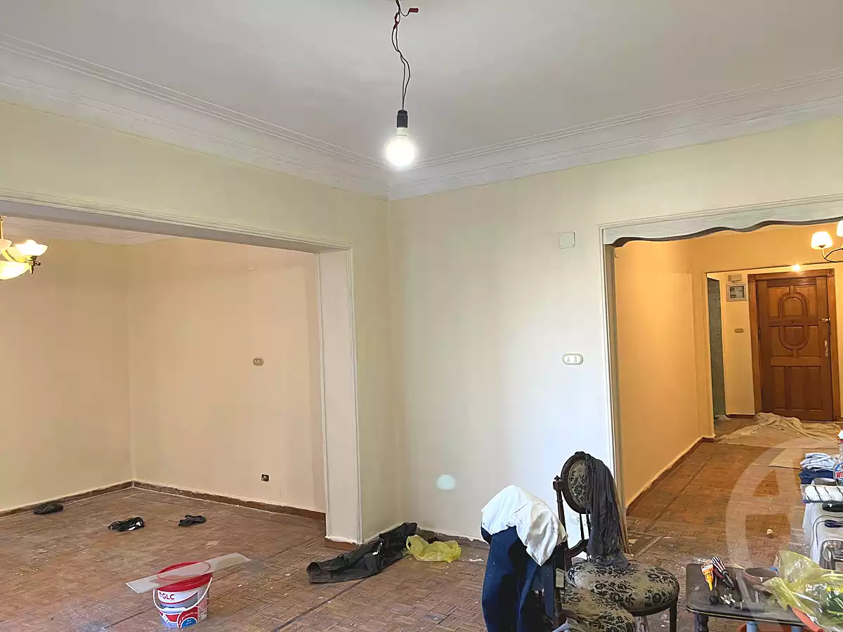 https://aqarmap.com.eg/en/listing/7007484-for-sale-cairo-shoubra-corniche-el-nile-st