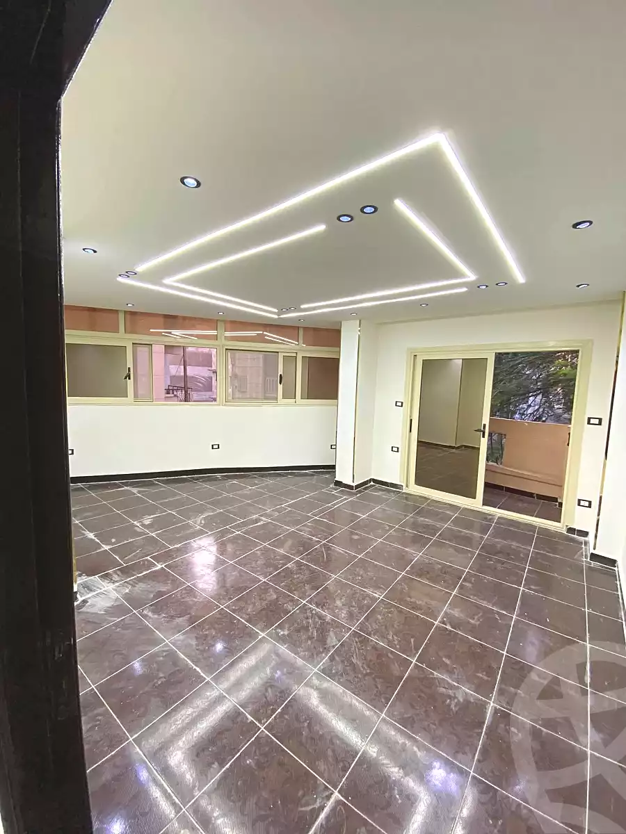 https://aqarmap.com.eg/ar/listing/7007609-for-sale-alexandria-al-agamy-lbytsh-el-salam-st