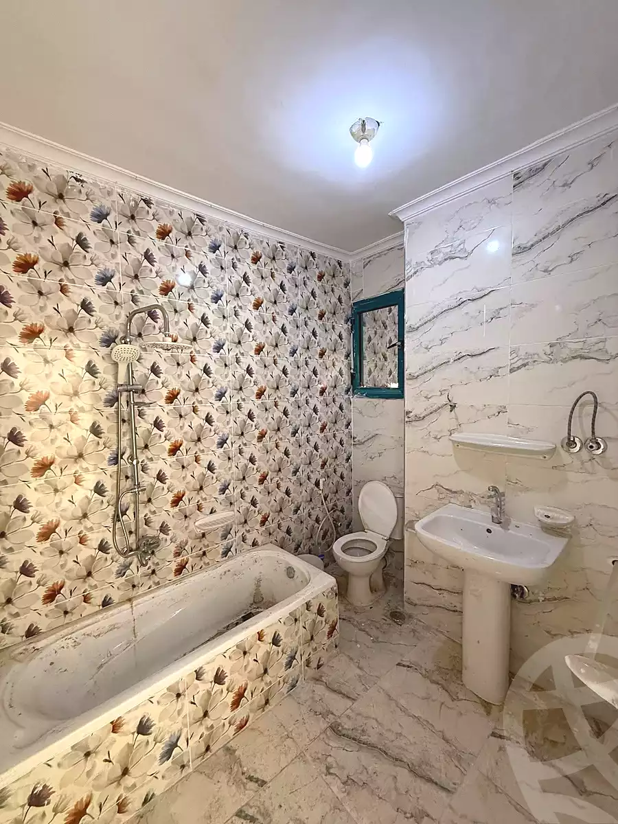 https://aqarmap.com.eg/ar/listing/7007718-for-sale-alexandria-miami-street-57
