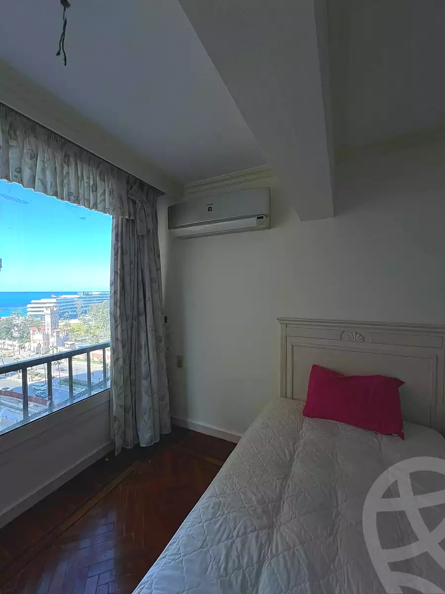 https://aqarmap.com.eg/en/listing/7007727-for-sale-alexandria-el-montazah-sheraton-towers