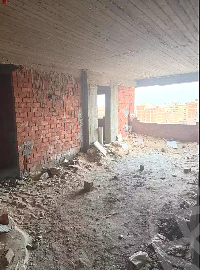 https://aqarmap.com.eg/en/listing/7007813-for-sale-cairo-el-haram-el-lebeny-soltan-khattab-st