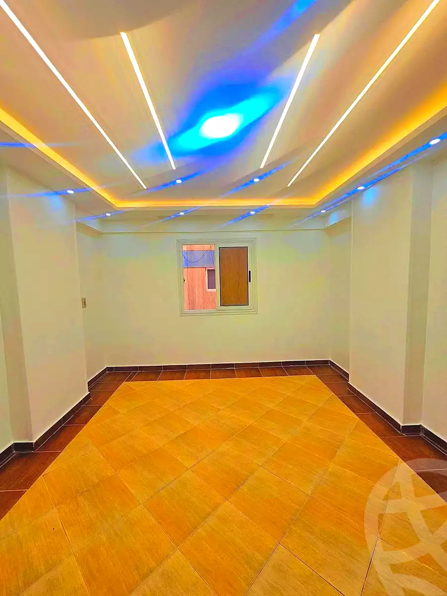 https://aqarmap.com.eg/ar/listing/7007812-for-sale-alexandria-sydy-bshr-sydy-bshr-bhry-shr-mhmwd-l-yswy