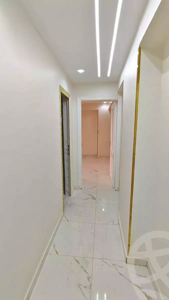 https://aqarmap.com.eg/ar/listing/7007824-for-rent-cairo-helwan-mostafa-fahmy-st