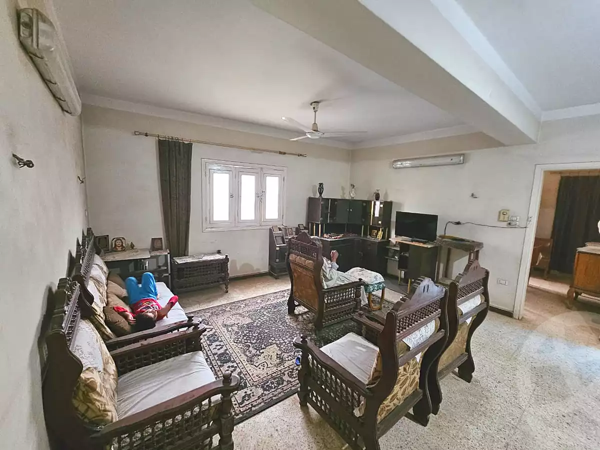 https://aqarmap.com.eg/en/listing/7007892-for-sale-sohag-sohag-city-el-gomhorya-st