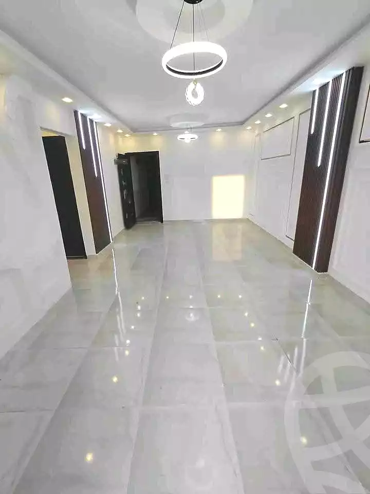 https://aqarmap.com.eg/ar/listing/7007908-for-sale-alexandria-sydy-bshr-sydy-bshr-bhry-gamal-abd-el-nasir-st