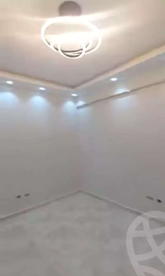 https://aqarmap.com.eg/en/listing/7007900-for-sale-cairo-nozha-2-el-khamseen-st
