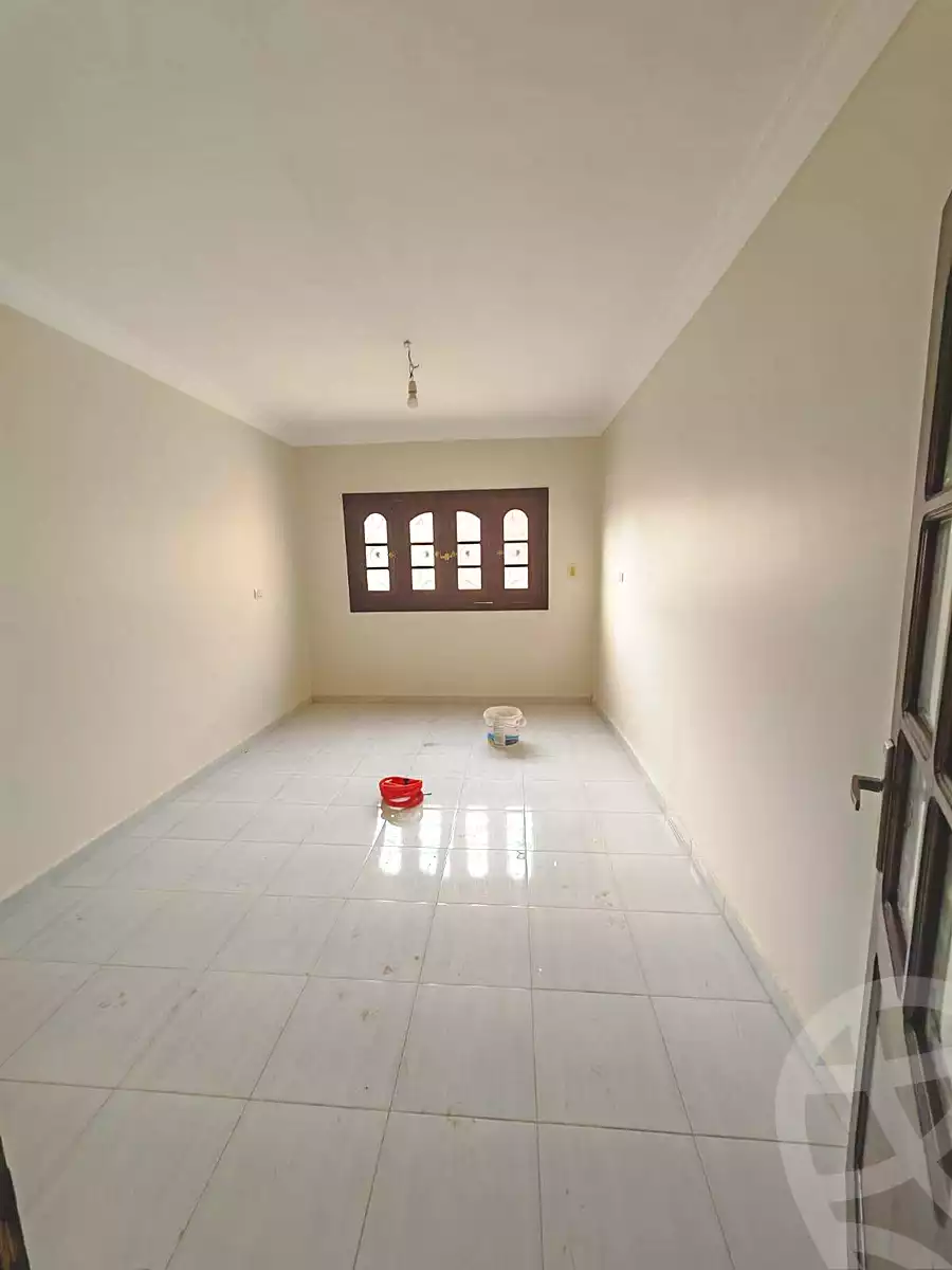 https://aqarmap.com.eg/en/listing/7008039-for-sale-cairo-helwan-helwan-el-sharkeya-thabit-basha-st
