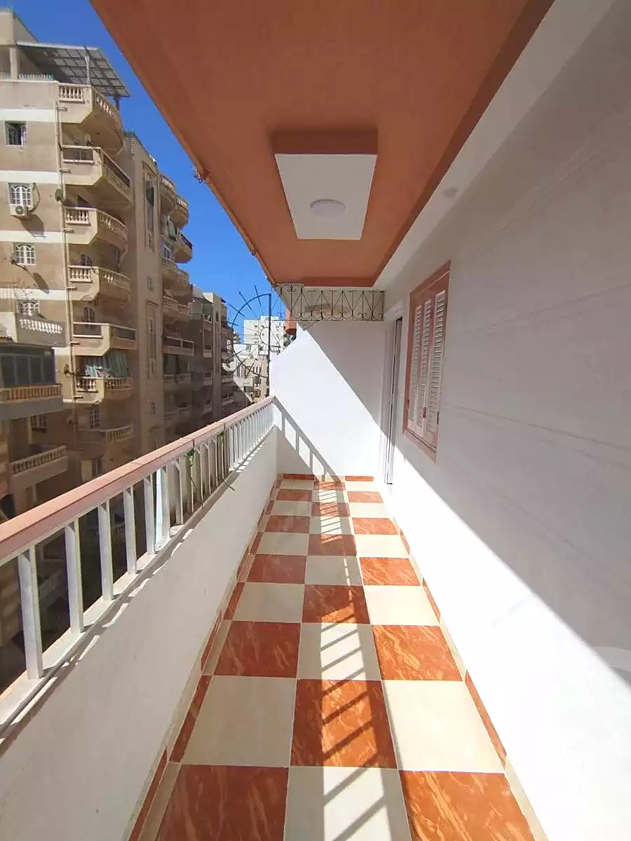 https://aqarmap.com.eg/ar/listing/7008091-for-sale-alexandria-al-agamy-shataa-el-nakheel