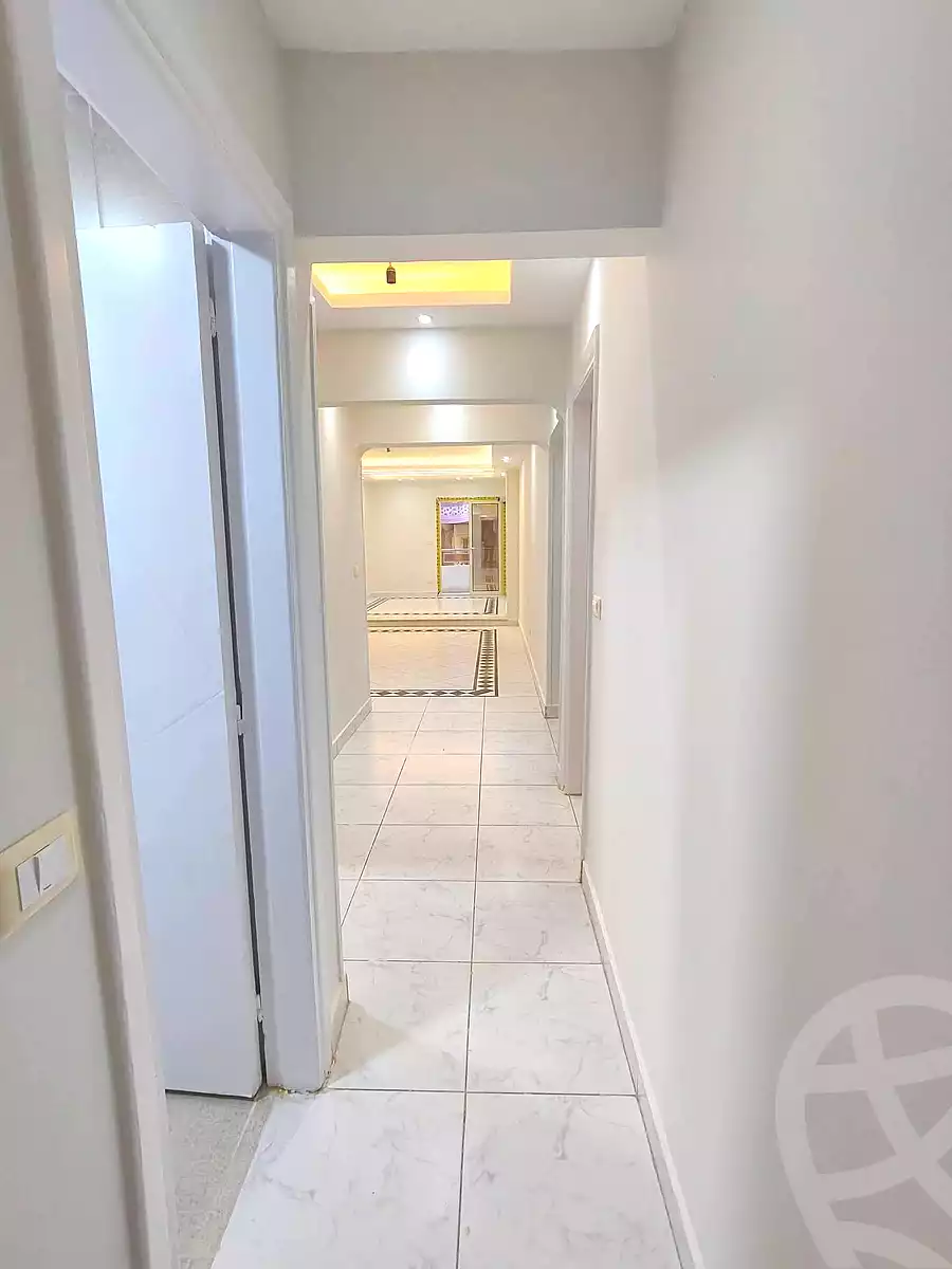 https://aqarmap.com.eg/en/listing/7008181-for-sale-alexandria-miami-45-street