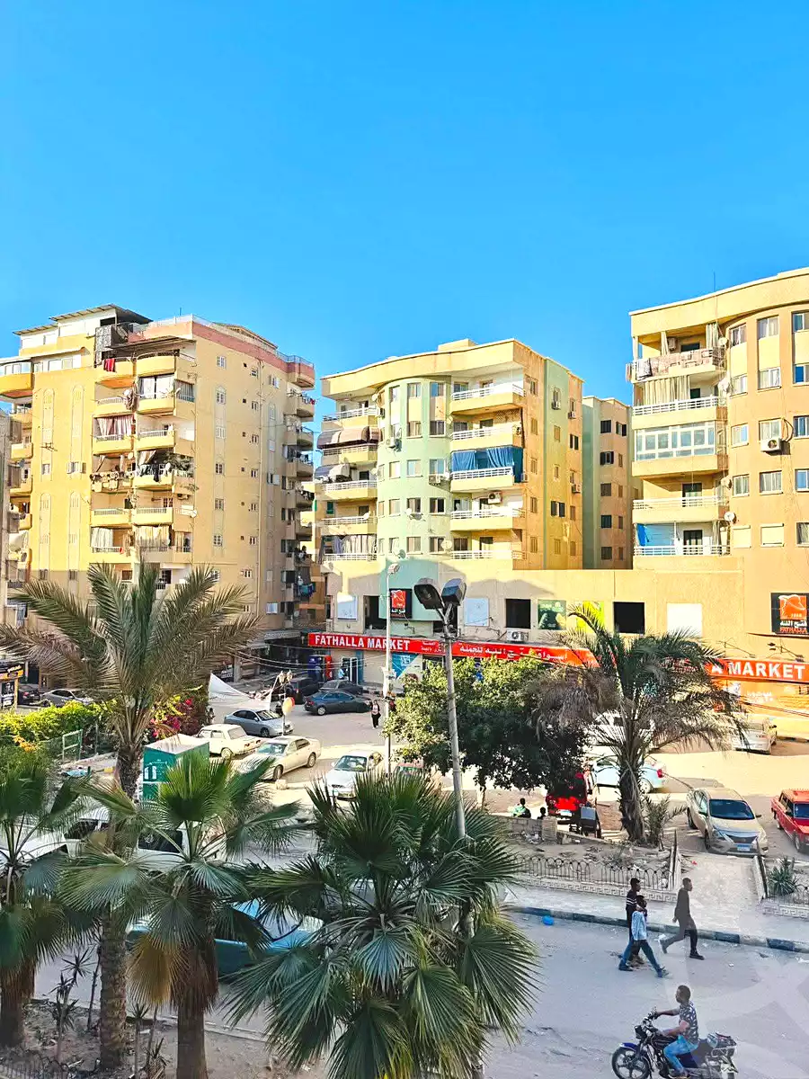 https://aqarmap.com.eg/ar/listing/7008238-for-sale-alexandria-al-agamy-shataa-el-nakheel