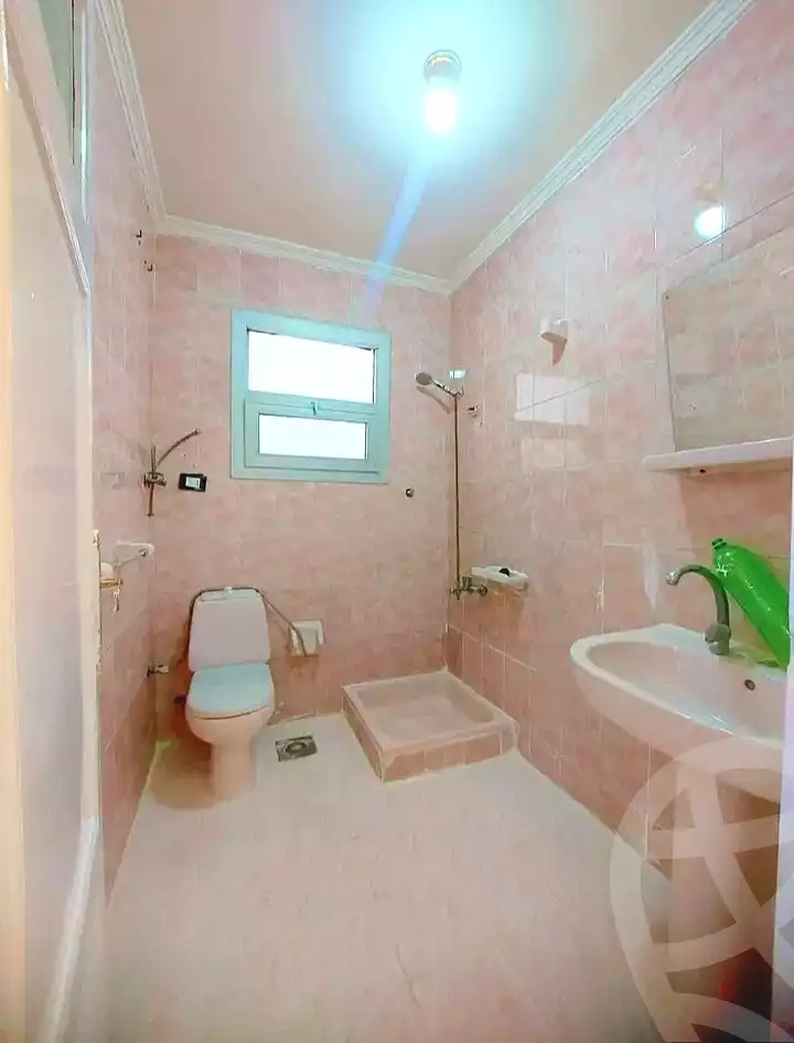 https://aqarmap.com.eg/ar/listing/7008237-for-sale-alexandria-al-agamy-shataa-el-nakheel