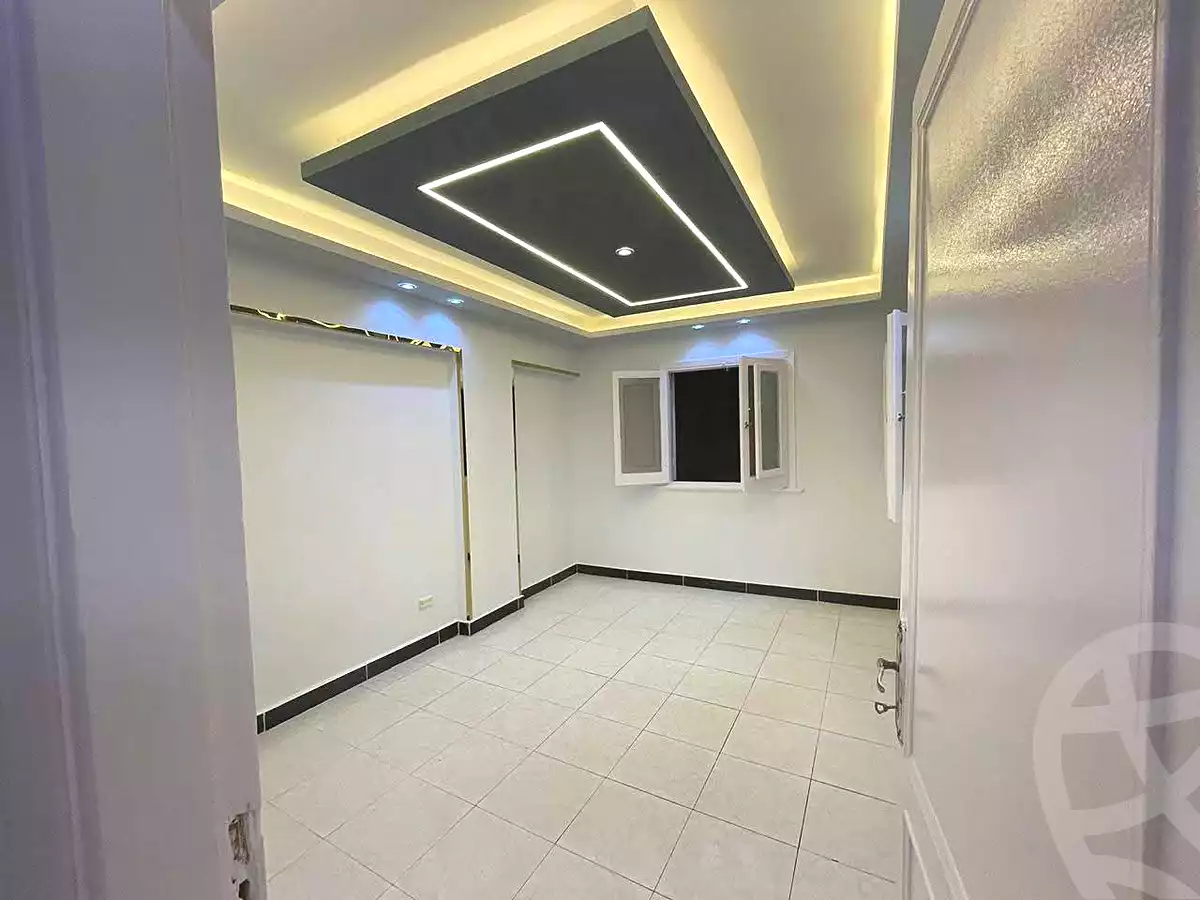 https://aqarmap.com.eg/ar/listing/7008253-for-sale-alexandria-al-agamy-shataa-el-nakheel