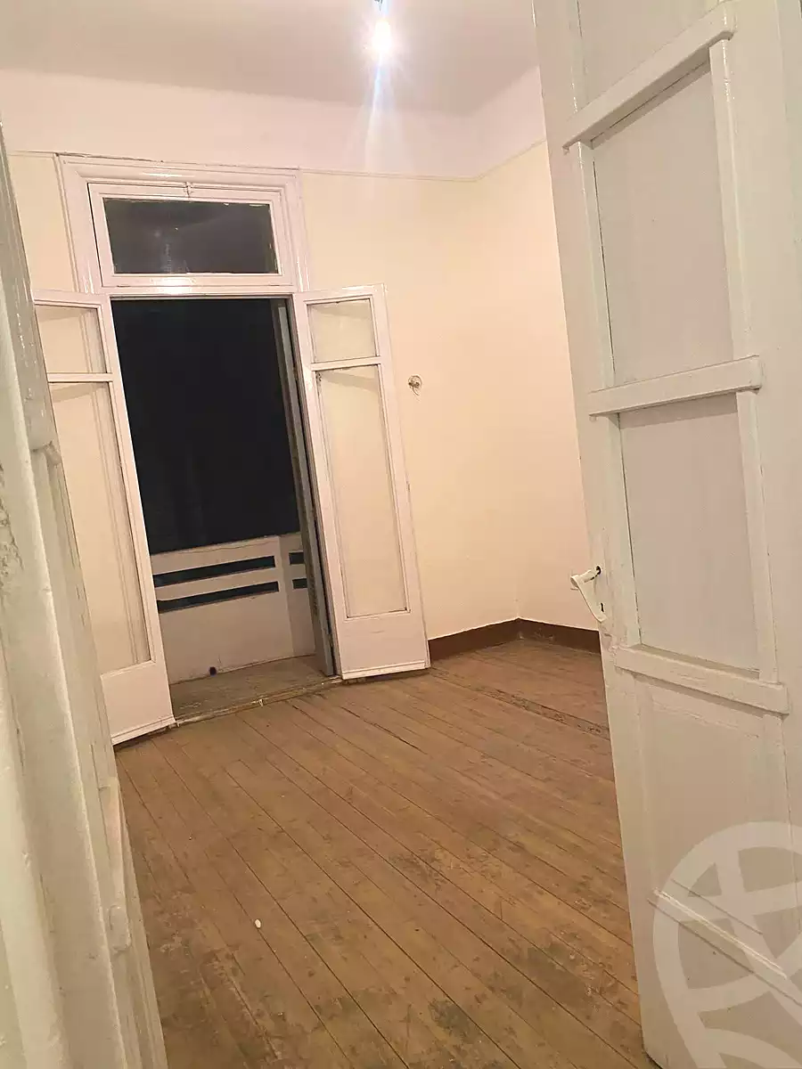 https://aqarmap.com.eg/ar/listing/7008257-for-sale-alexandria-bahray-el-anfoshy-el-sayed-mohammed-karim-st