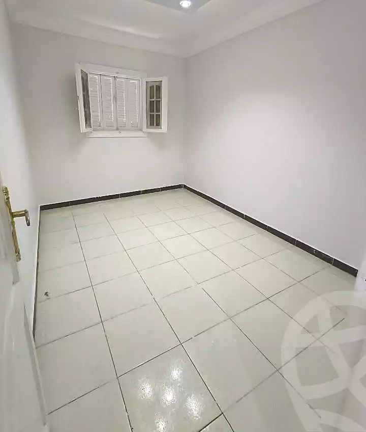 https://aqarmap.com.eg/en/listing/7008268-for-sale-alexandria-lsywf-el-falki