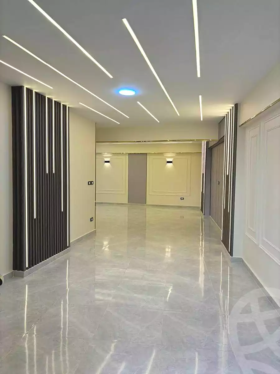 https://aqarmap.com.eg/ar/listing/7008394-for-sale-alexandria-miami-mahmoud-el-isawy-st