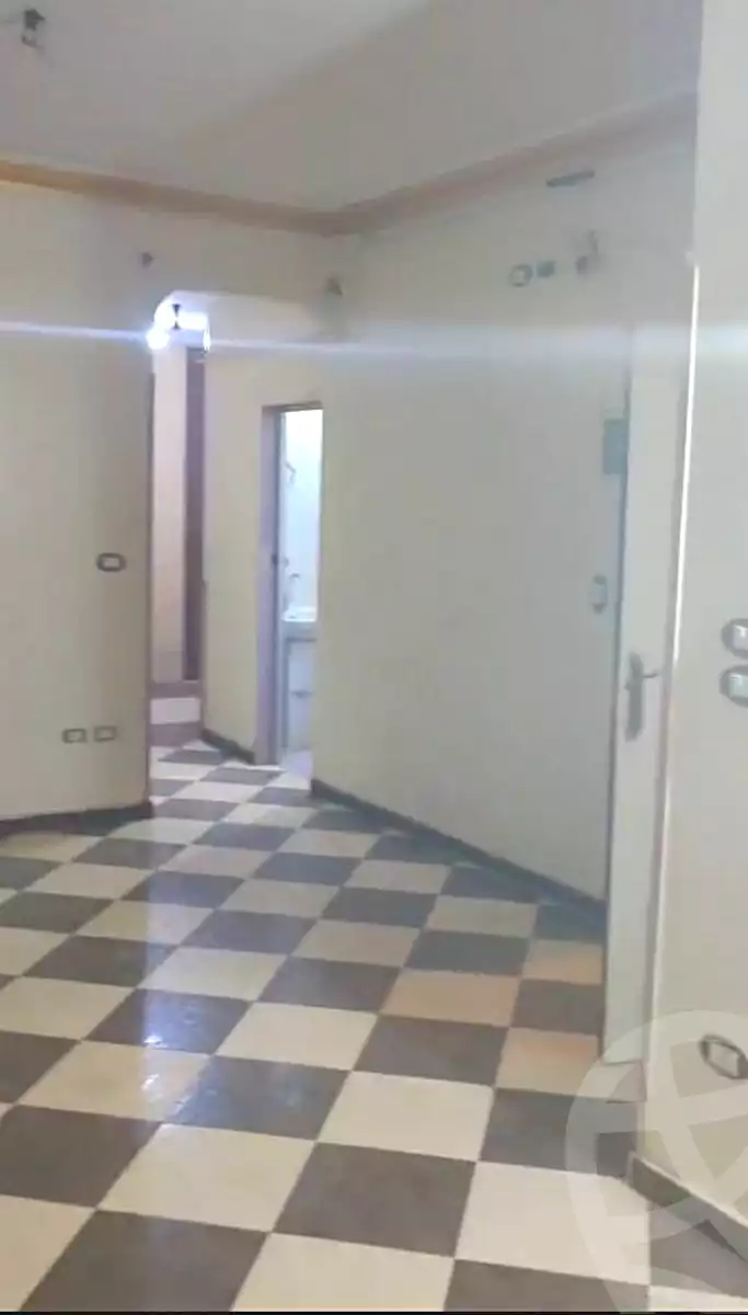 https://aqarmap.com.eg/ar/listing/7008449-for-sale-cairo-helwan-street-9