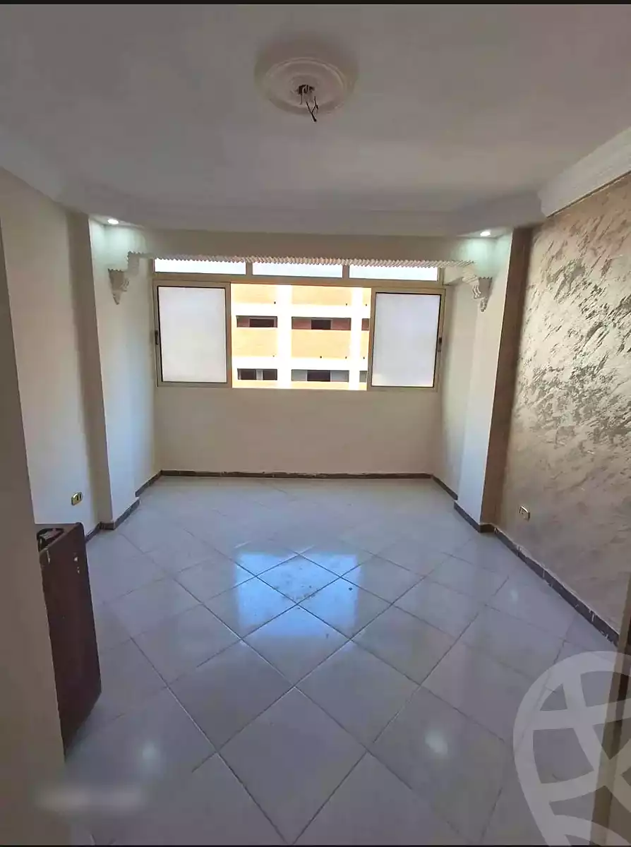 https://aqarmap.com.eg/ar/listing/7008466-for-sale-alexandria-lsywf-el-falki