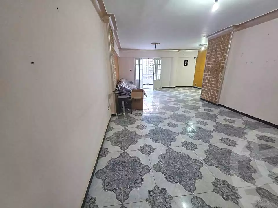 https://aqarmap.com.eg/ar/listing/7008539-for-sale-alexandria-sydy-bshr-sydy-bshr-bhry-shr-mhmwd-l-yswy