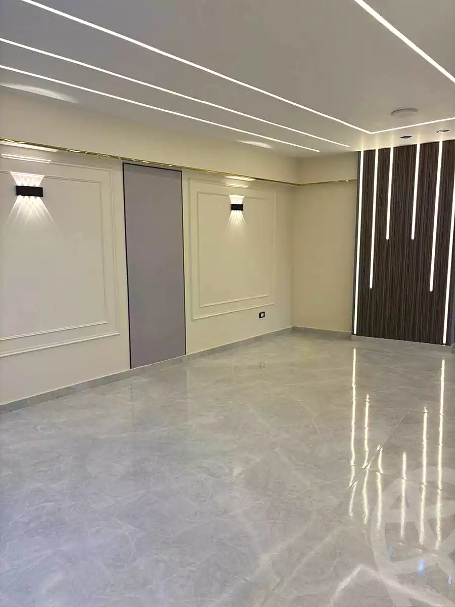 https://aqarmap.com.eg/ar/listing/7008543-for-sale-alexandria-miami-mahmoud-el-isawy-st