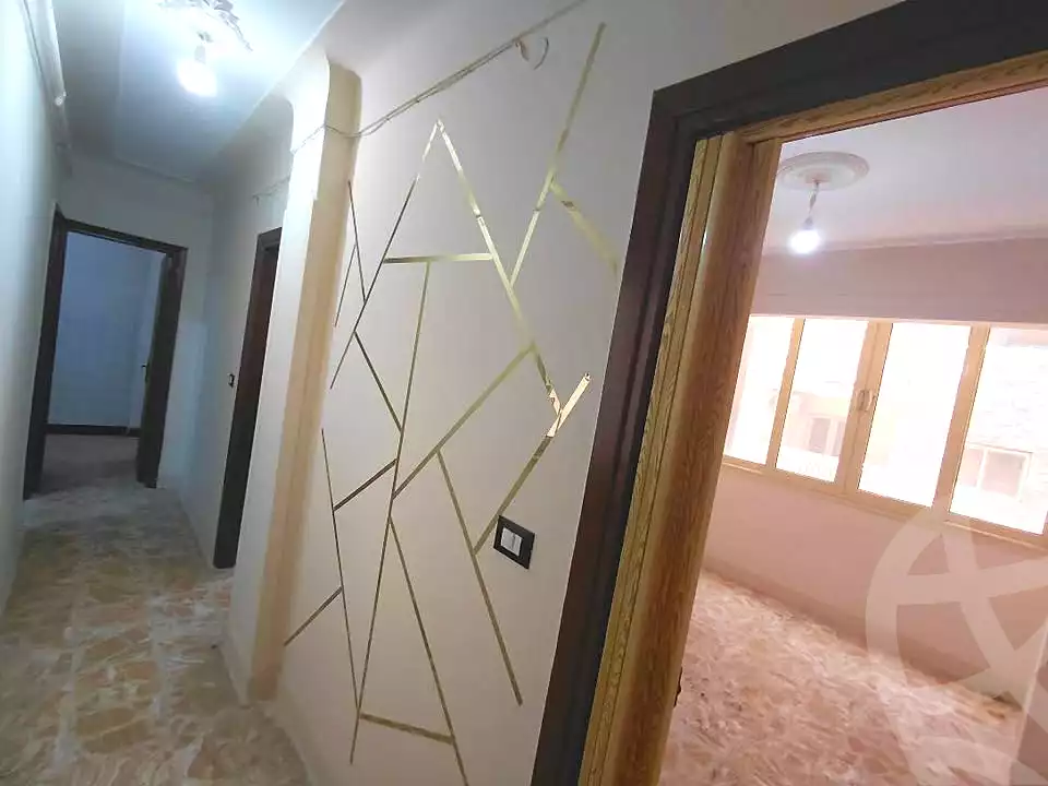 https://aqarmap.com.eg/en/listing/7008591-for-sale-alexandria-sydy-bshr-sydy-bshr-bhry-shr-khld-bn-lwlyd
