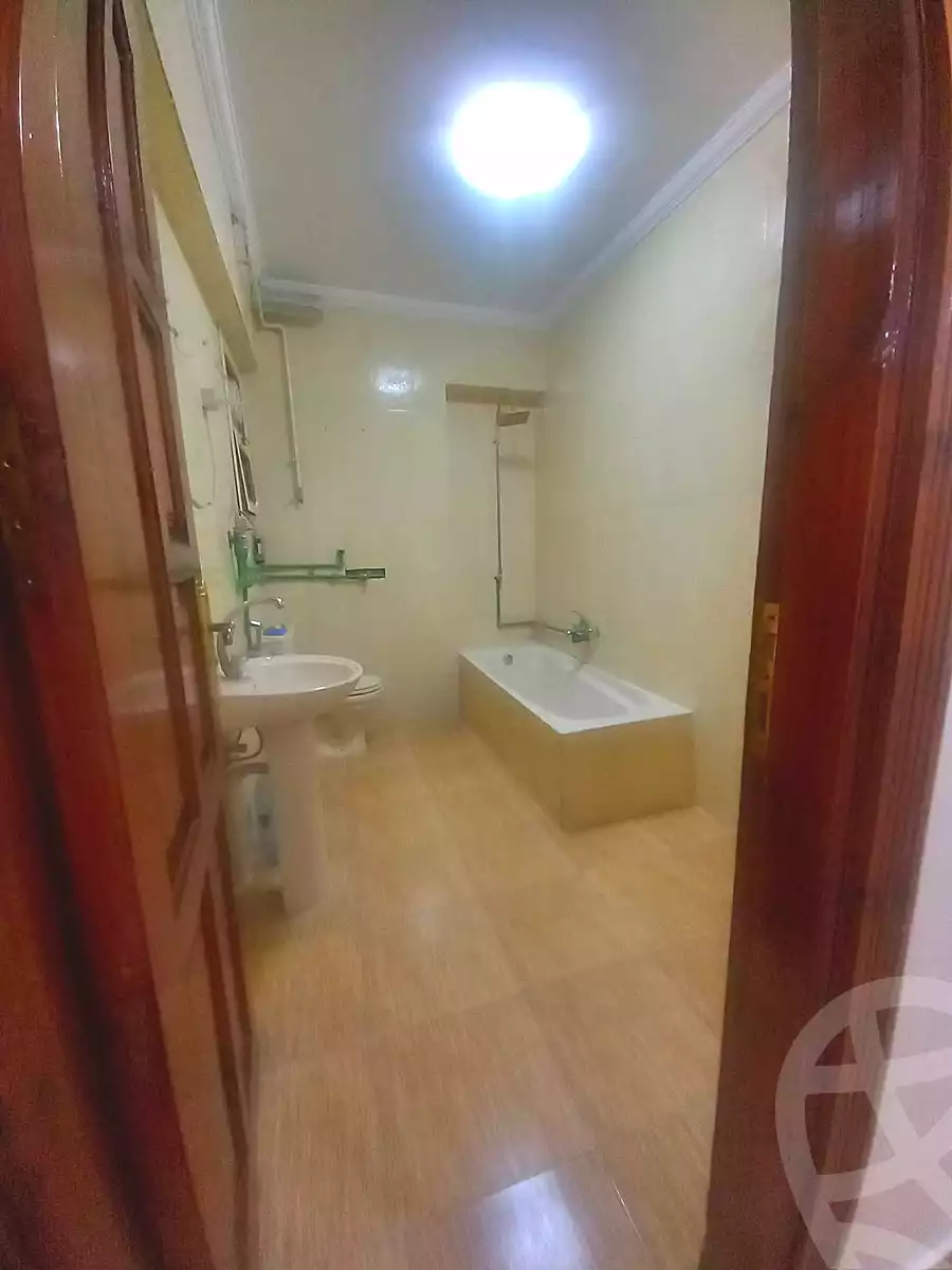https://aqarmap.com.eg/ar/listing/7008636-for-sale-alexandria-sydy-bshr-sydy-bshr-bhry