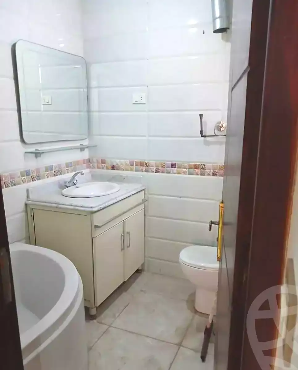https://aqarmap.com.eg/ar/listing/7008640-for-sale-alexandria-el-mandara-alex-el-mandara-bahri-sidi-kamal-st