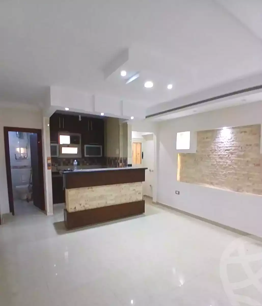 https://aqarmap.com.eg/ar/listing/7008640-for-sale-alexandria-el-mandara-alex-el-mandara-bahri-sidi-kamal-st