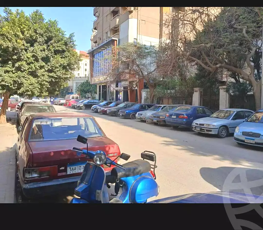 https://aqarmap.com.eg/en/listing/7008758-for-sale-cairo-el-abbasiya-ahmed-saaid-sabel-al-khazndara-st