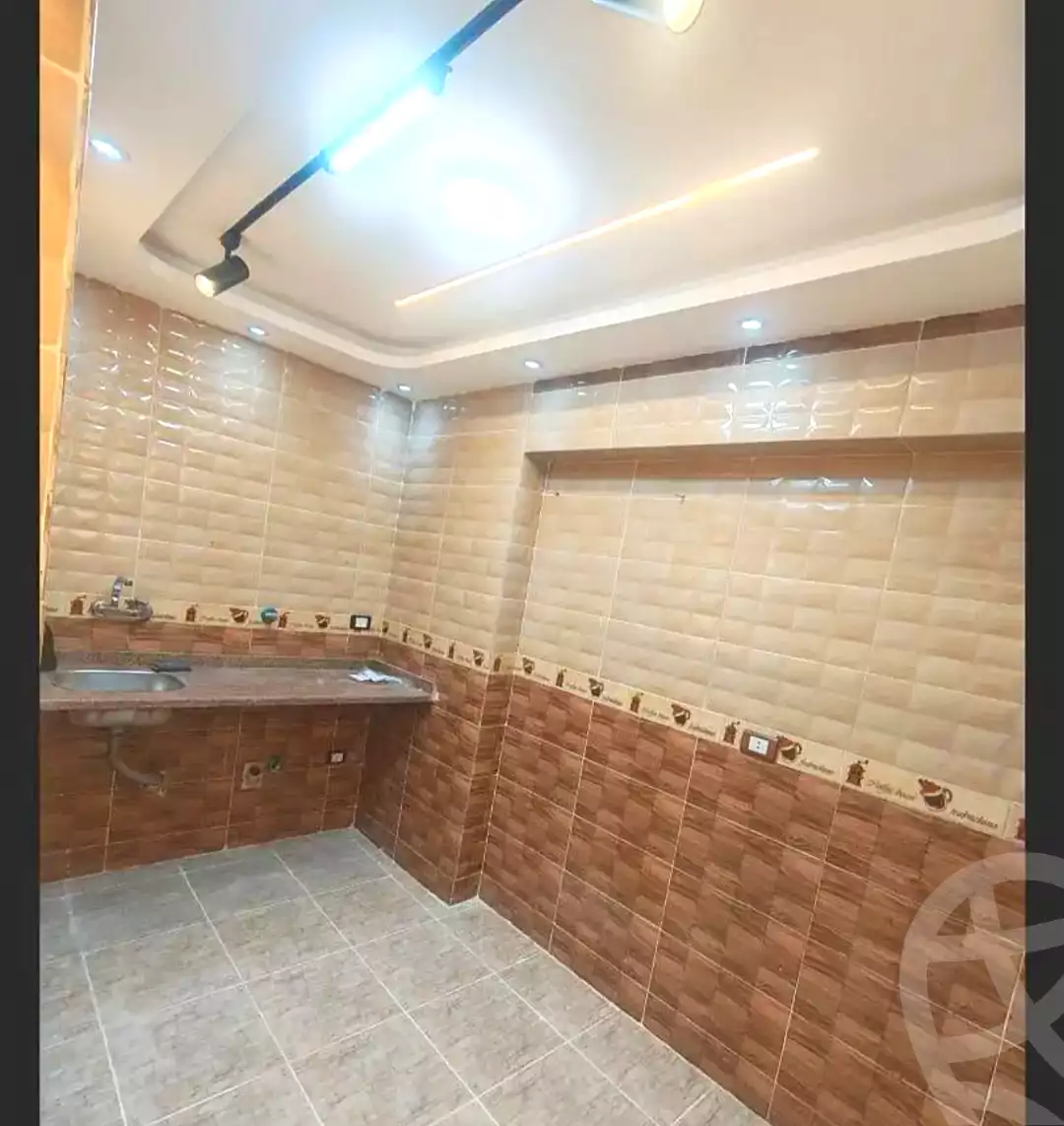 https://aqarmap.com.eg/ar/listing/7008938-for-sale-alexandria-al-agamy-el-hanouvel-kasr-al-quiri-st-1