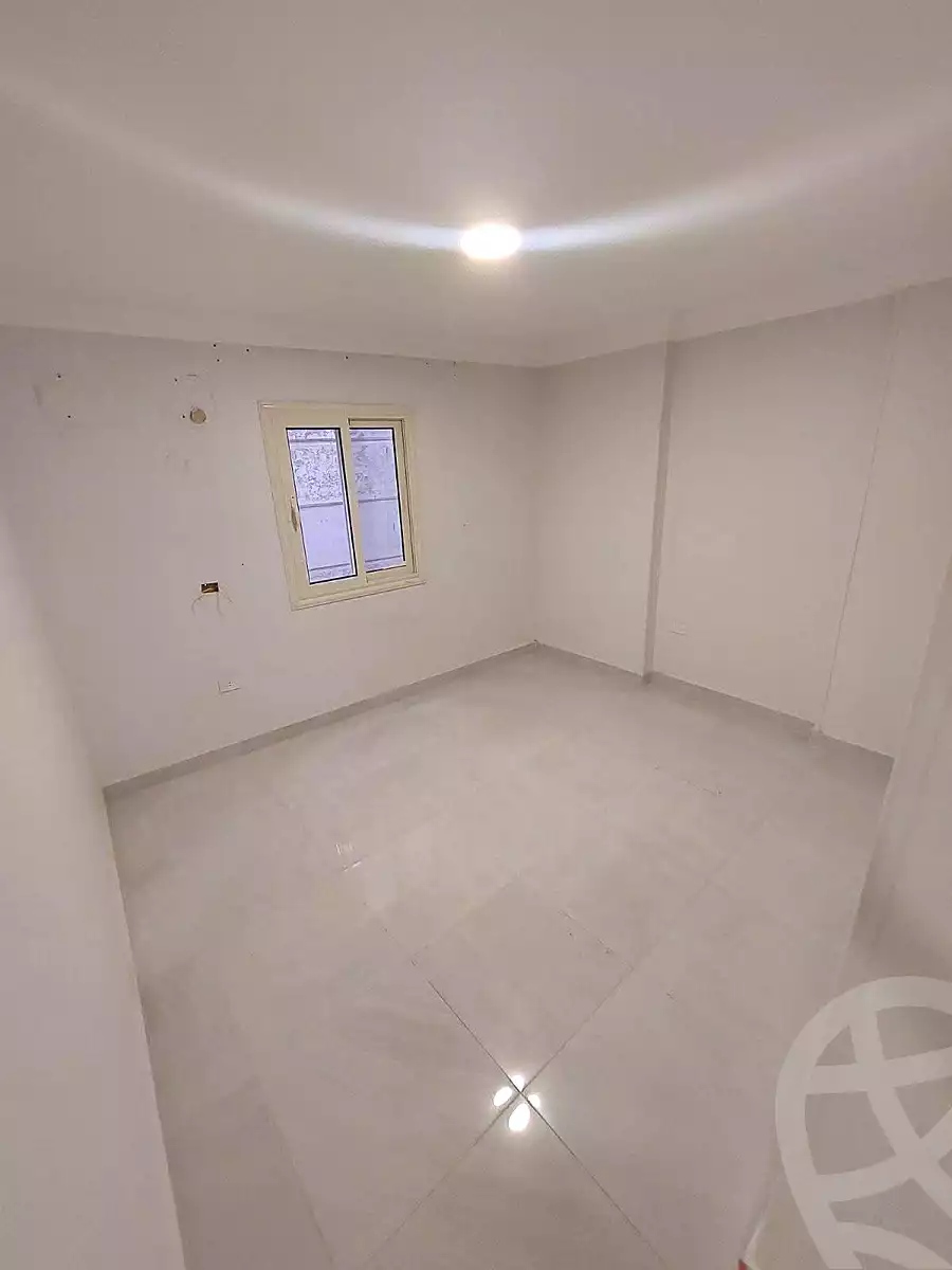 https://aqarmap.com.eg/en/listing/7009176-for-rent-alexandria-sydy-bshr