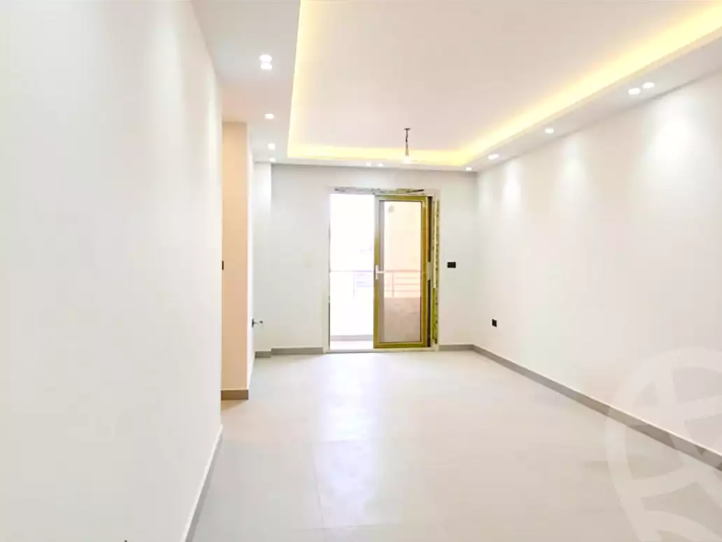 https://aqarmap.com.eg/ar/listing/7009472-for-rent-alexandria-moharram-bey-el-gehaz-el-markazy-compound