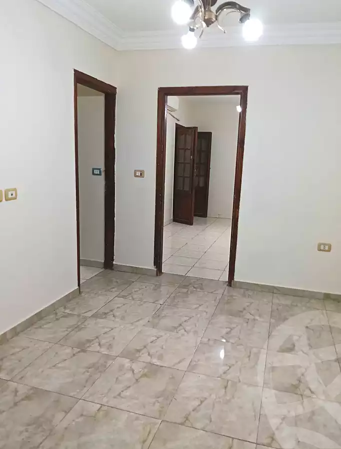 https://aqarmap.com.eg/en/listing/7009656-for-rent-cairo-ain-shams-jsr-lswys