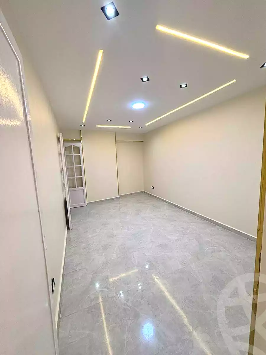 https://aqarmap.com.eg/ar/listing/7009818-for-sale-alexandria-sydy-bshr-sydy-bshr-bhry-shr-mhmwd-l-yswy