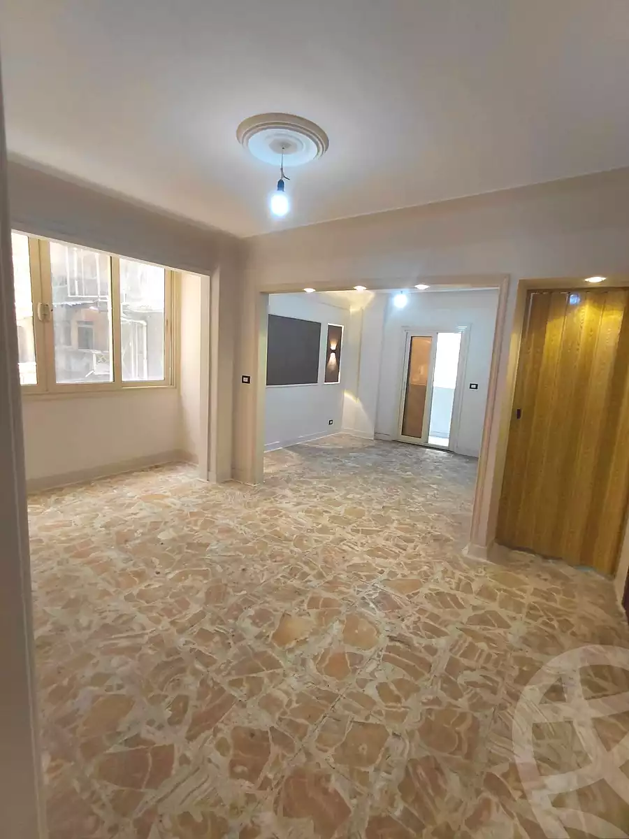 https://aqarmap.com.eg/en/listing/7009946-for-sale-alexandria-sydy-bshr-sydy-bshr-bhry