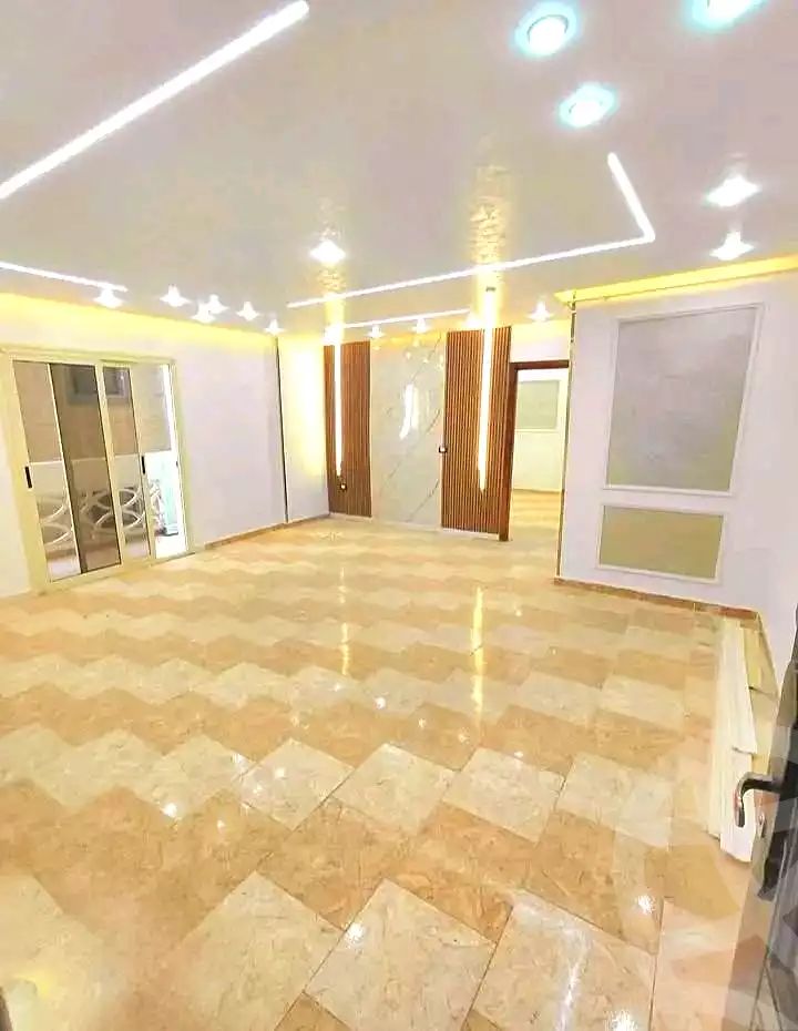 https://aqarmap.com.eg/en/listing/7010022-for-sale-alexandria-el-mandara-shr-mlk-hfny